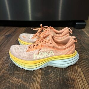 Hoka Bondi 8